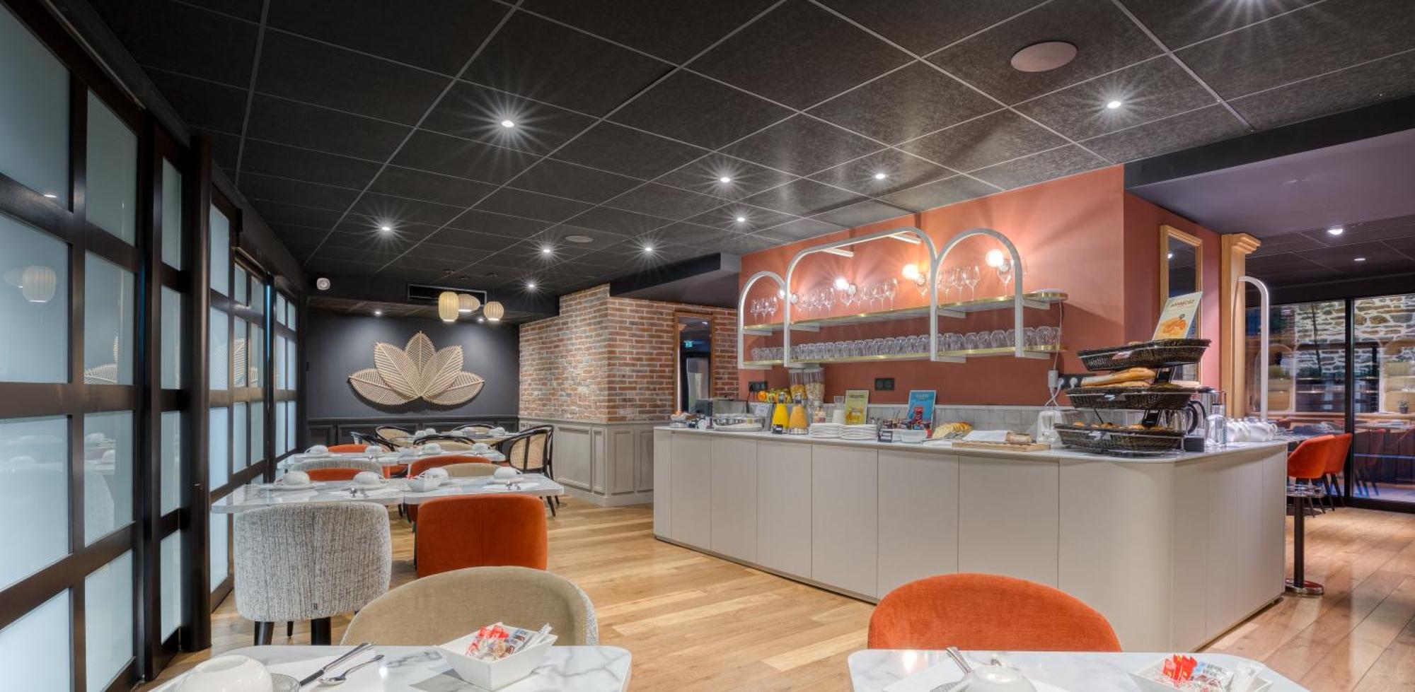 Brit Hotel Les Voyageurs Loudéac Kültér fotó