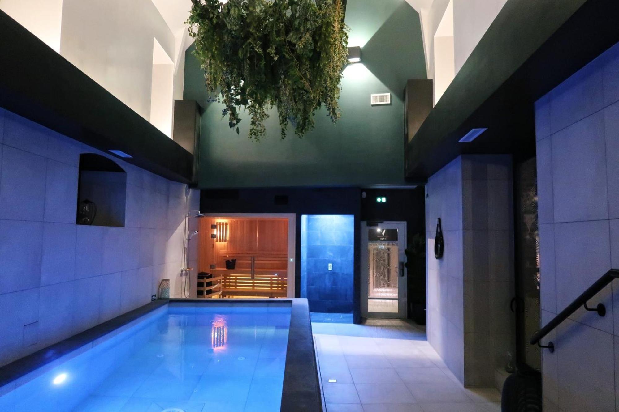 Brit Hotel Les Voyageurs Loudéac Kültér fotó